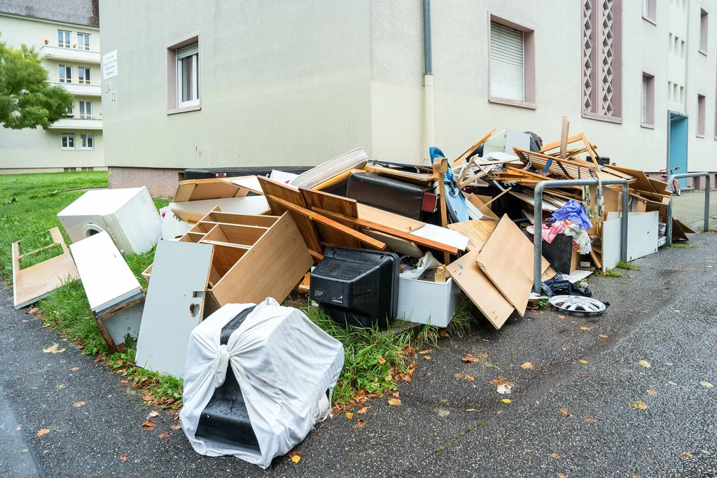 Junk removal Los Angeles CA